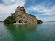 Isola Bisentina