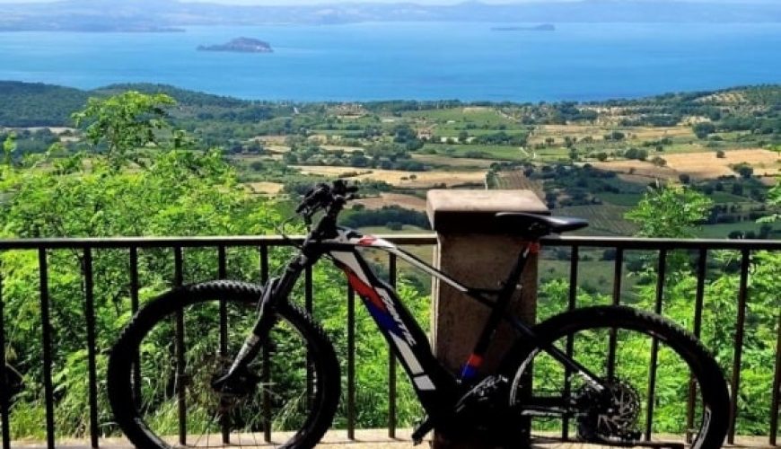 Tour in bike: Lago di Bolsena